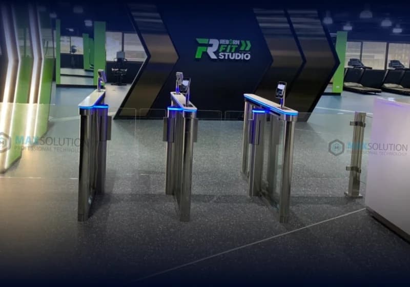 ฟิตเนส / สปอร์ตคลับ / ศูนย์กีฬา