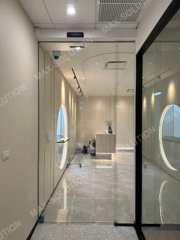 ผลงานติดตั้ง ประตูอัตโนมัติ DORGEN One City Center กรุงเทพฯ | MAX-SOLUTION